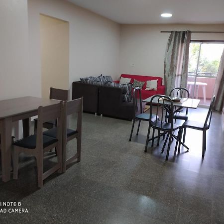 Amplio Y Comodo Apartamento Con Bella Vista En Pleno Centro ซิวดัดเดลเอสเต ภายนอก รูปภาพ